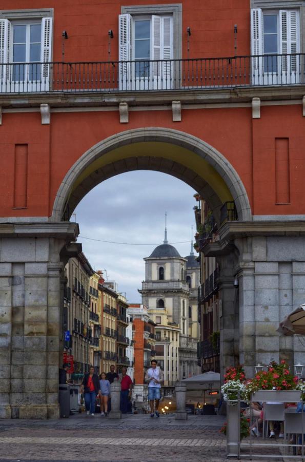 MIT House Plaza Mayor III en Madrid Exterior foto
